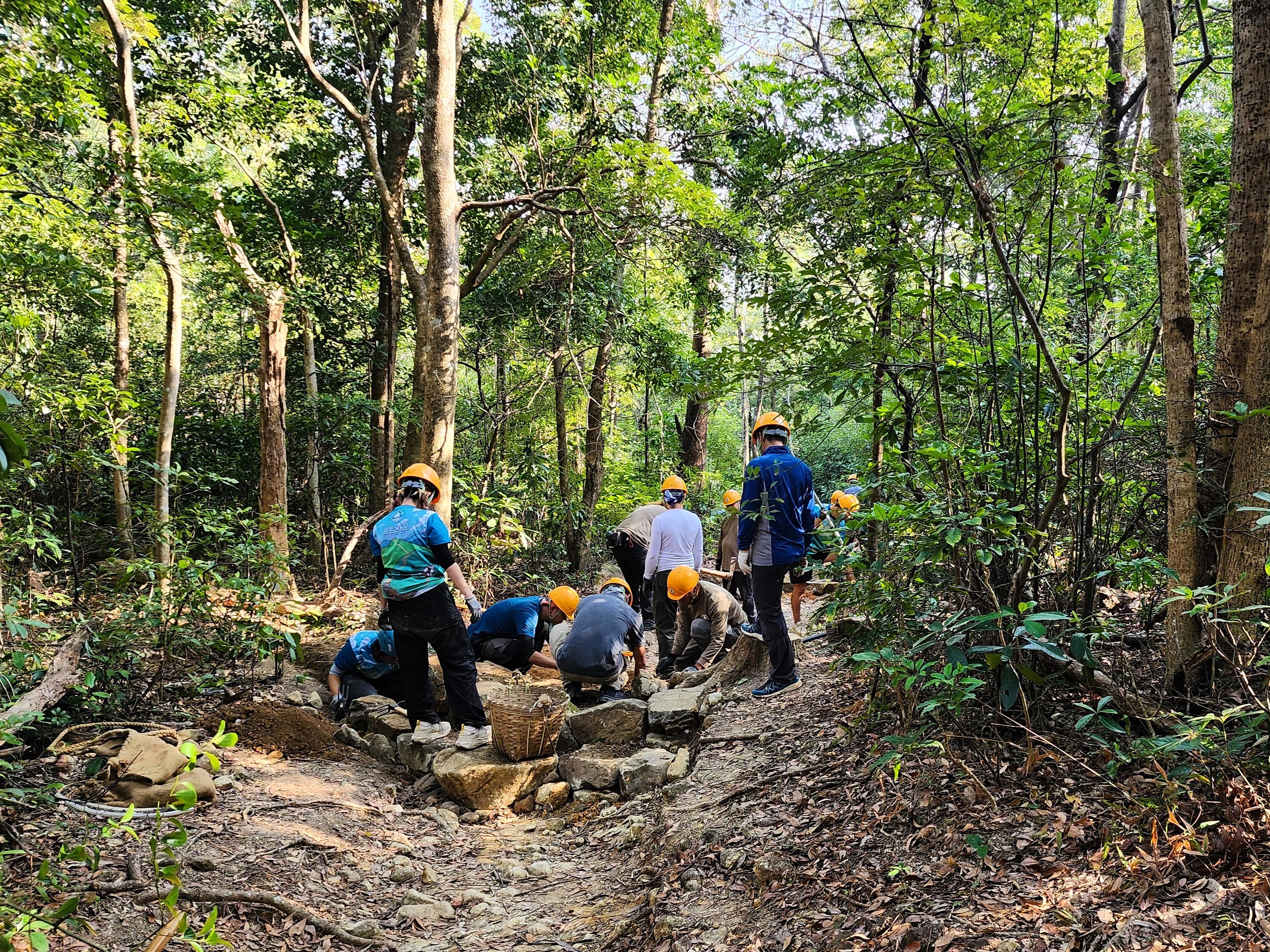 攀總參與漁護署山徑維修工作坊